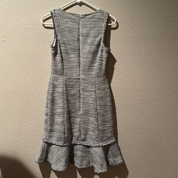 Banana Republic Grey Tweed Fringe Trumpet Dress Sz 2 - Picture 3 of 6
